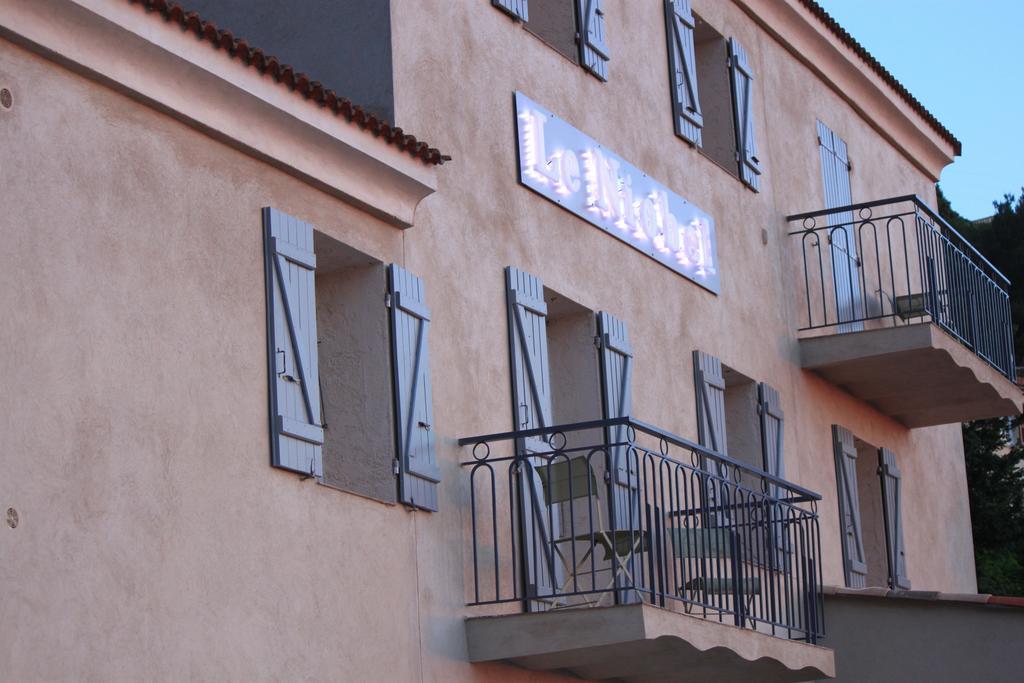 Hotel Le Niobel - Hotel De Charme Belgodere  Room photo